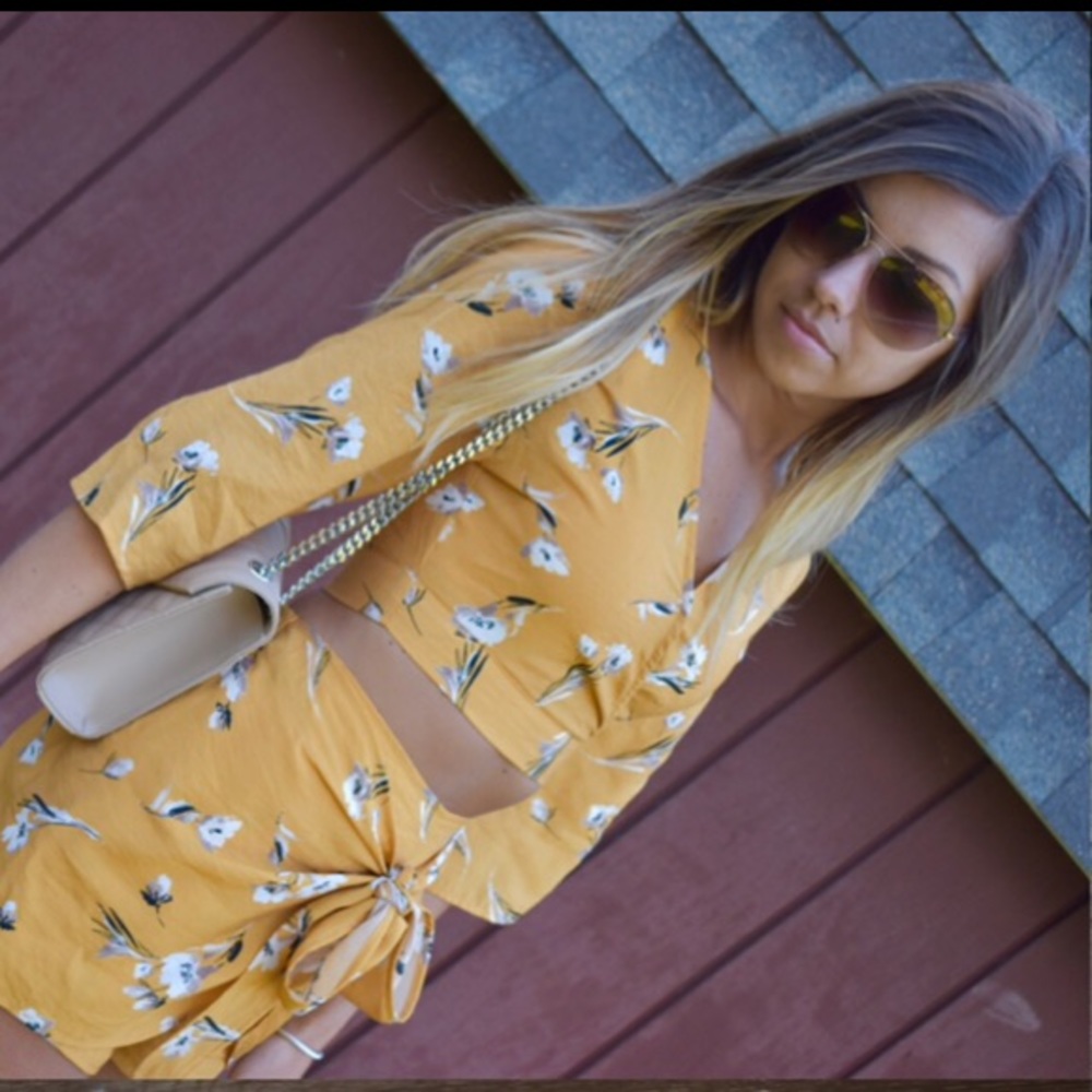 Olivia Floral Crop